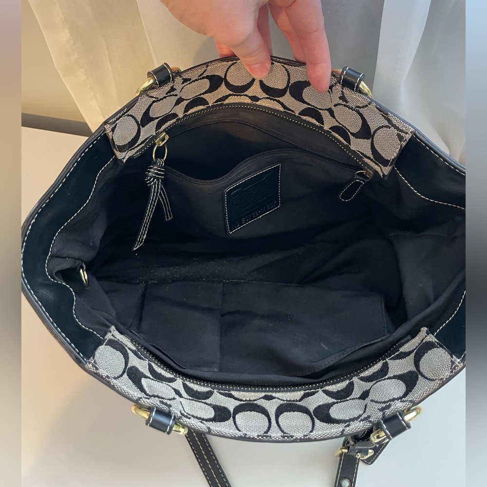 Coach Monogram Poppy Black and Tan Signature Tote Bag - Picture 4 of 12